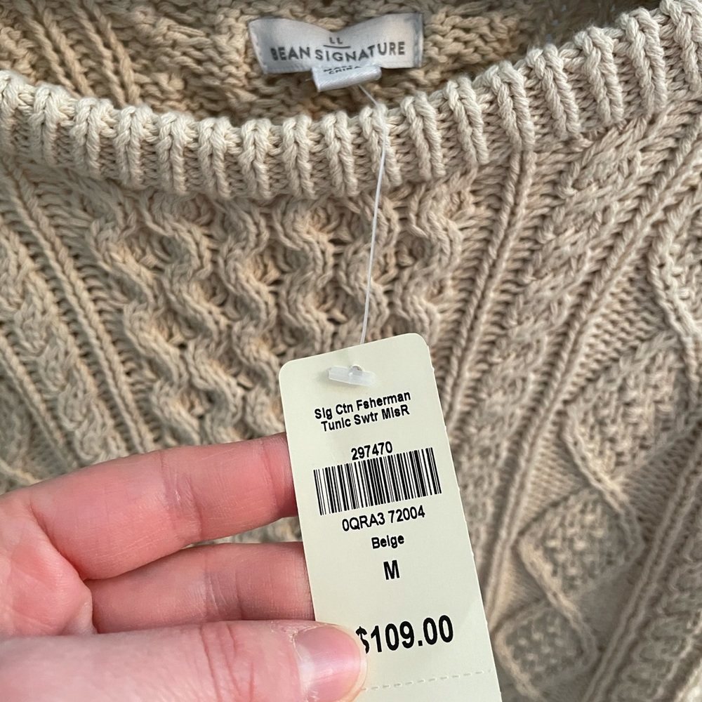 LL BEAN sweater, size medium. With tags